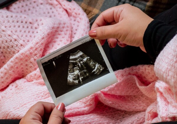 妊娠中の赤ちゃんの性別の見分け方!いつ頃わかる?ジンクスについても紹介!